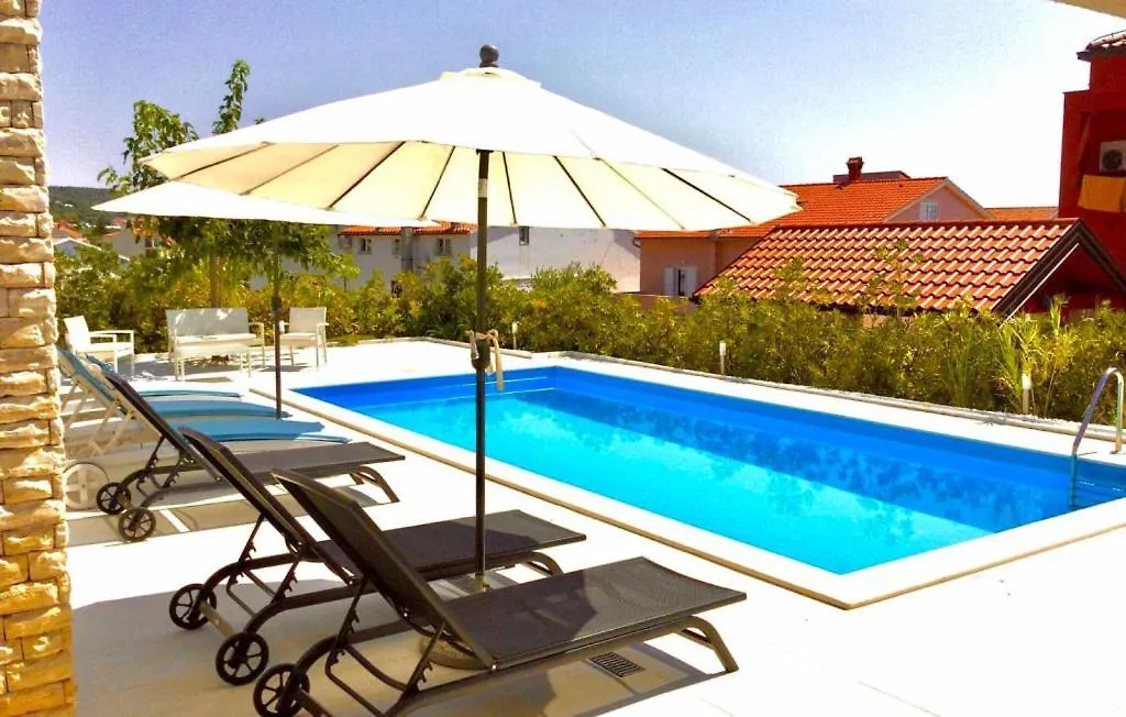 Apartman Altea By Villas Guide Rab Town Croatia